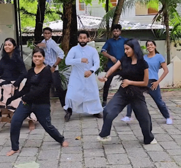 Kerala dancing priest 2